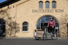 Bei dem Treffen der Logistikpartner (Transport der Face Shields)